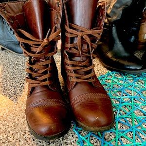 Brown boots